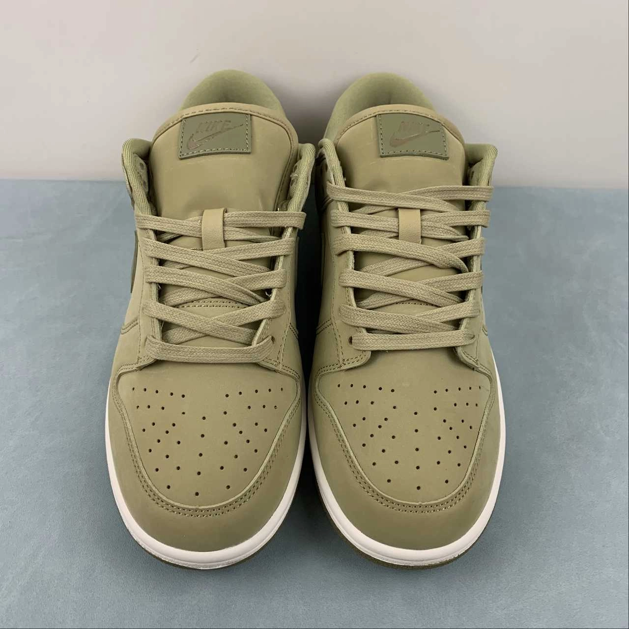 Anti   Static EVAOutsole SB Dunk Low Premium Neutral Olive White Sail DV7415-200