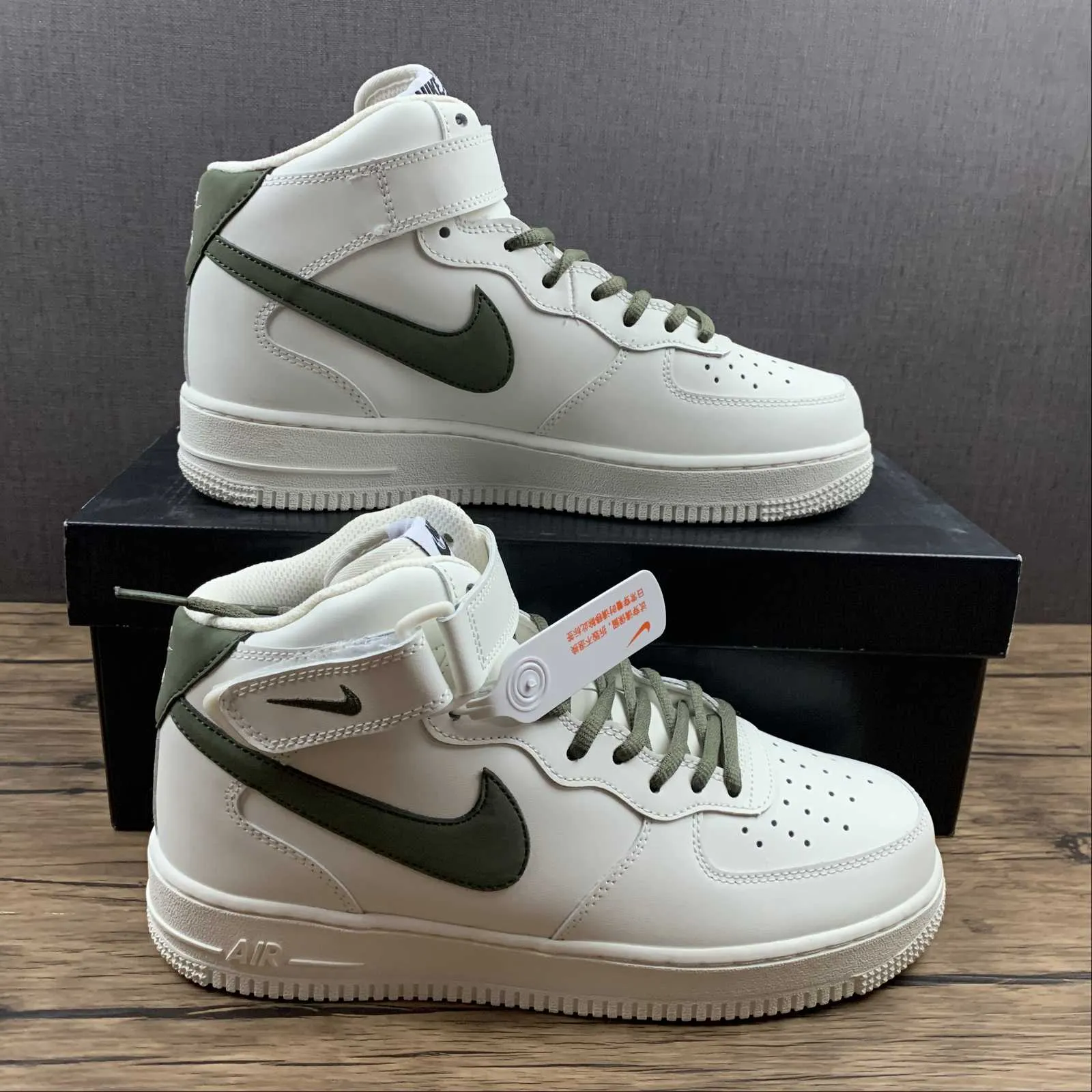 comfort feature Air Force 1 07 Mid White Green LZ6819-608