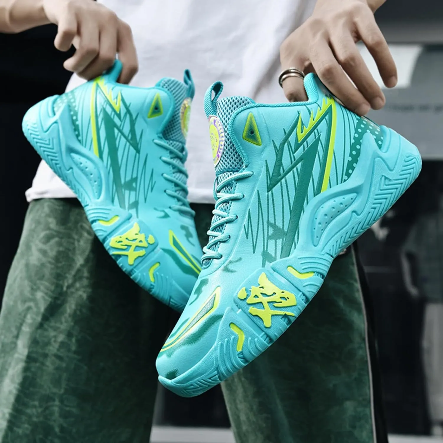 Non Slip Basketball Shoes