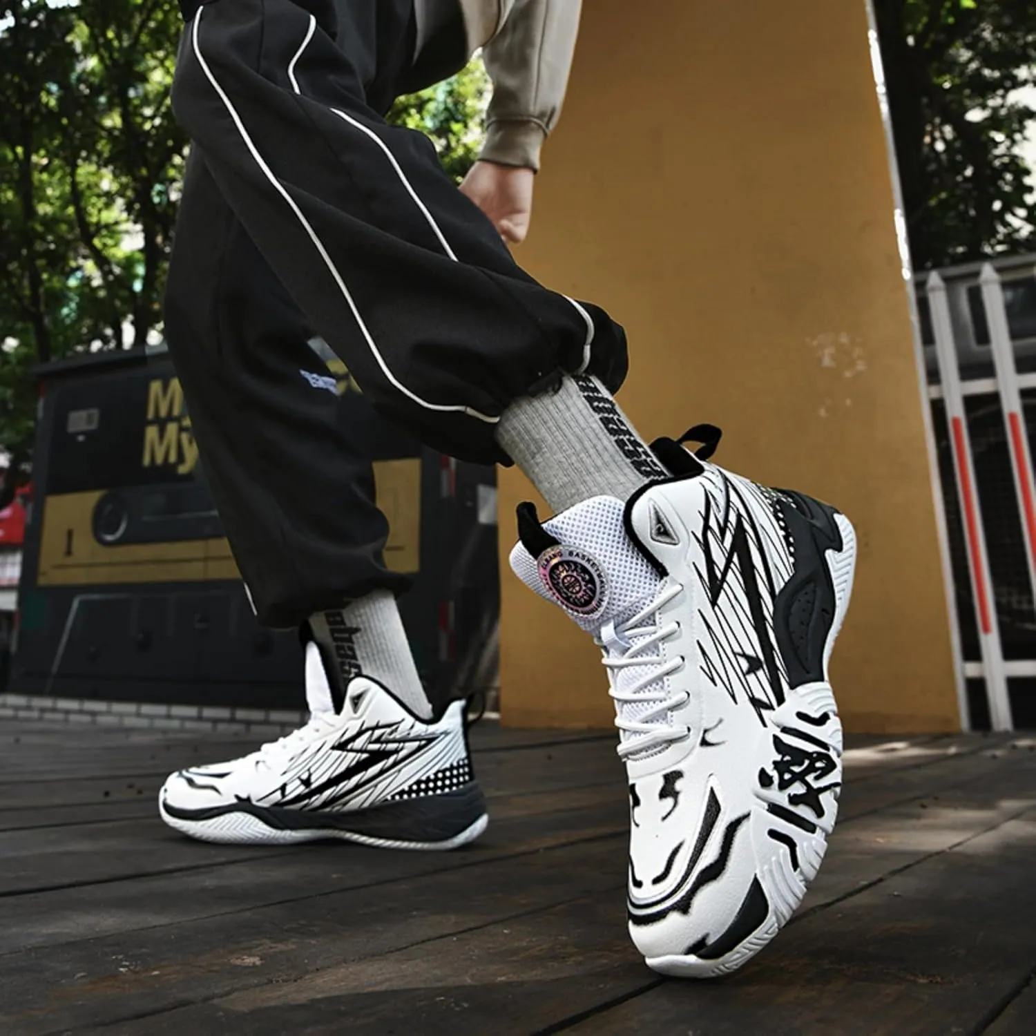 Non Slip Basketball Shoes
