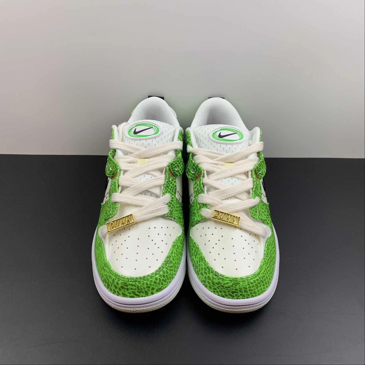 slip-resistant SB Dunk Low Disrupt 2 White Green Red Black DV1491-101