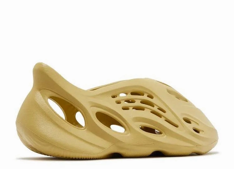Lined Inside Yeezy Foam RNNR Sulfur