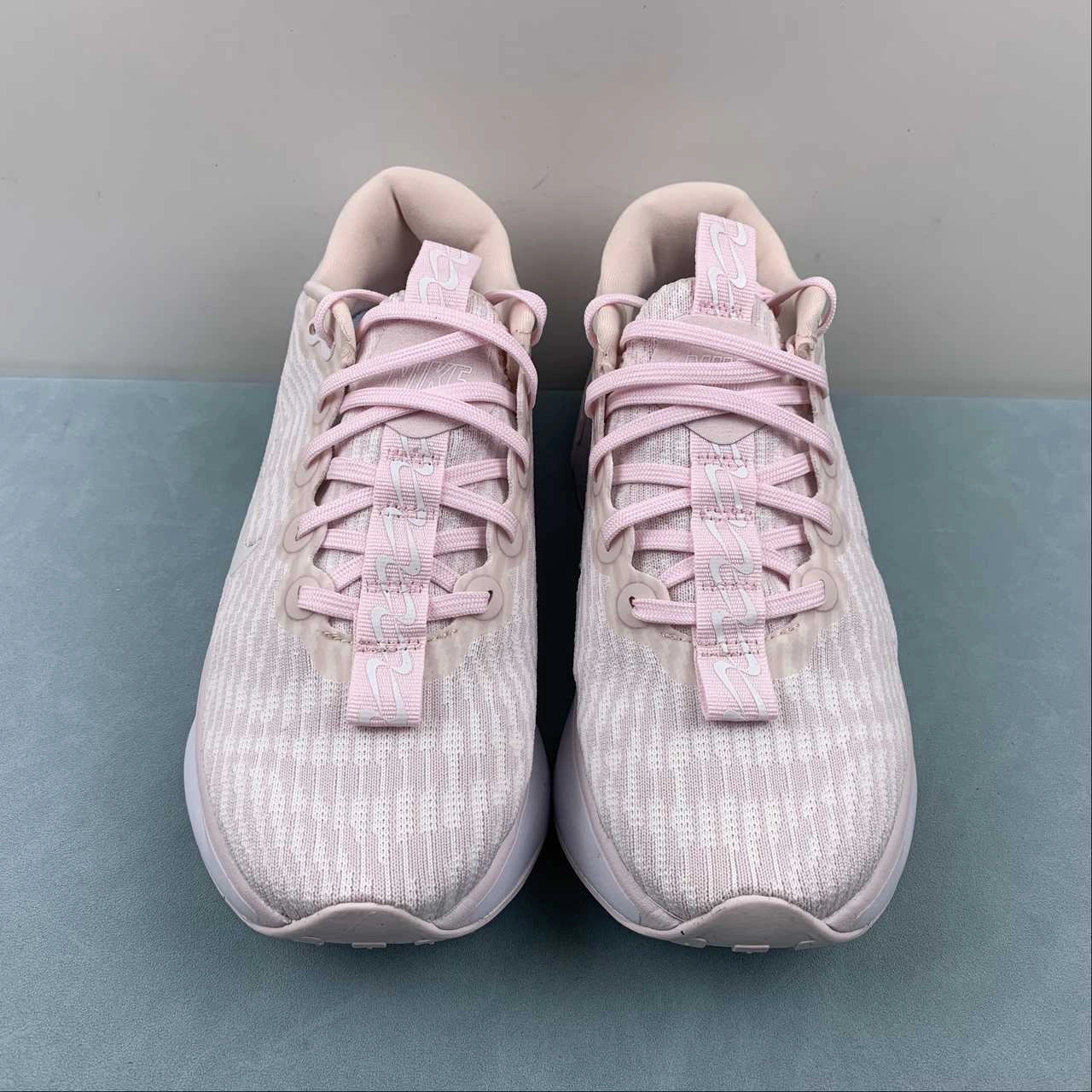 Efficient Motion Nike Motiva Pearl Pink White DV1238-601