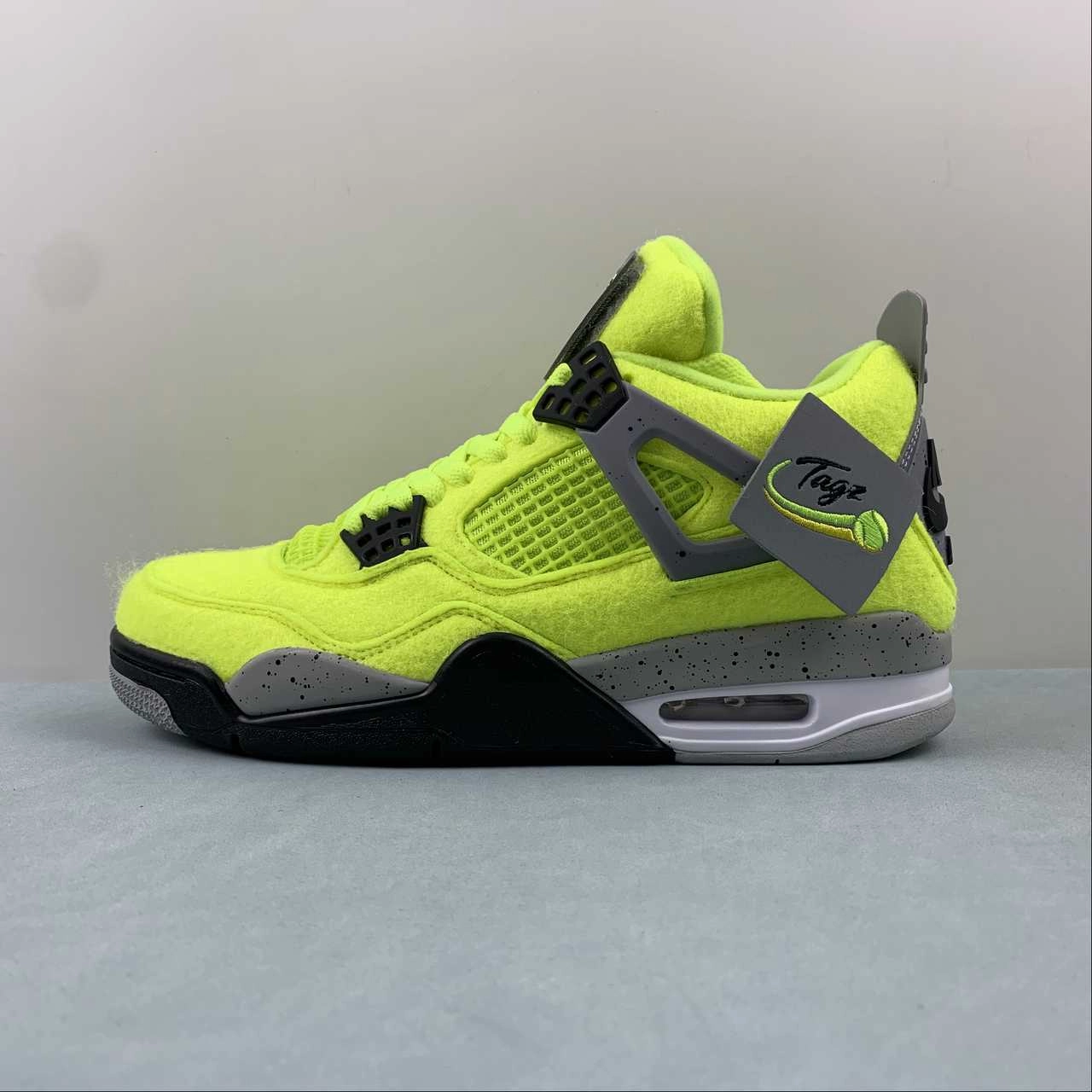 Versatile Choice Air Jordan 4 Retro Black Fluorescent Green AQ3559-701
