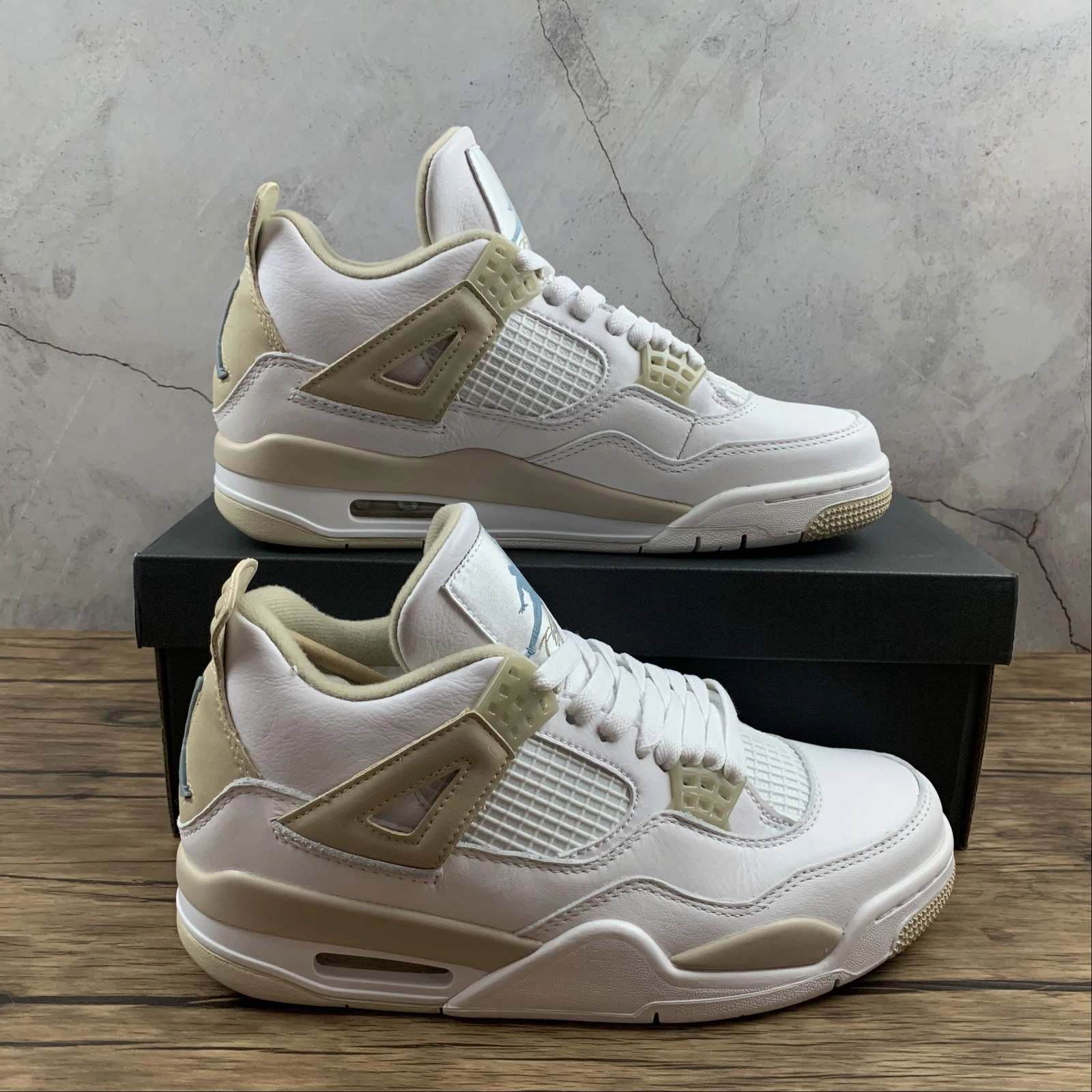 Air Jordan 4 Retro GG Linen Blue Light White Boarder Sand 487724-118 All-weather flair All-day lining