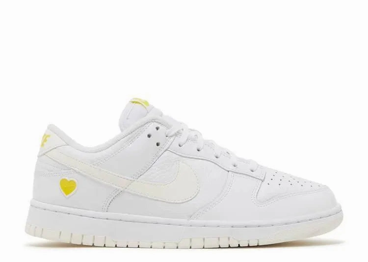 Nike Dunk Low Valentine's Day Yellow Heart Flexible structure