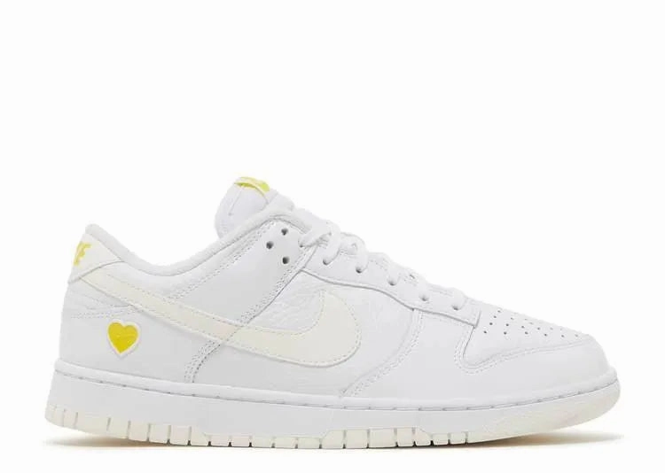 AntiOdor Nike Dunk Low Valentine's Day Yellow Heart