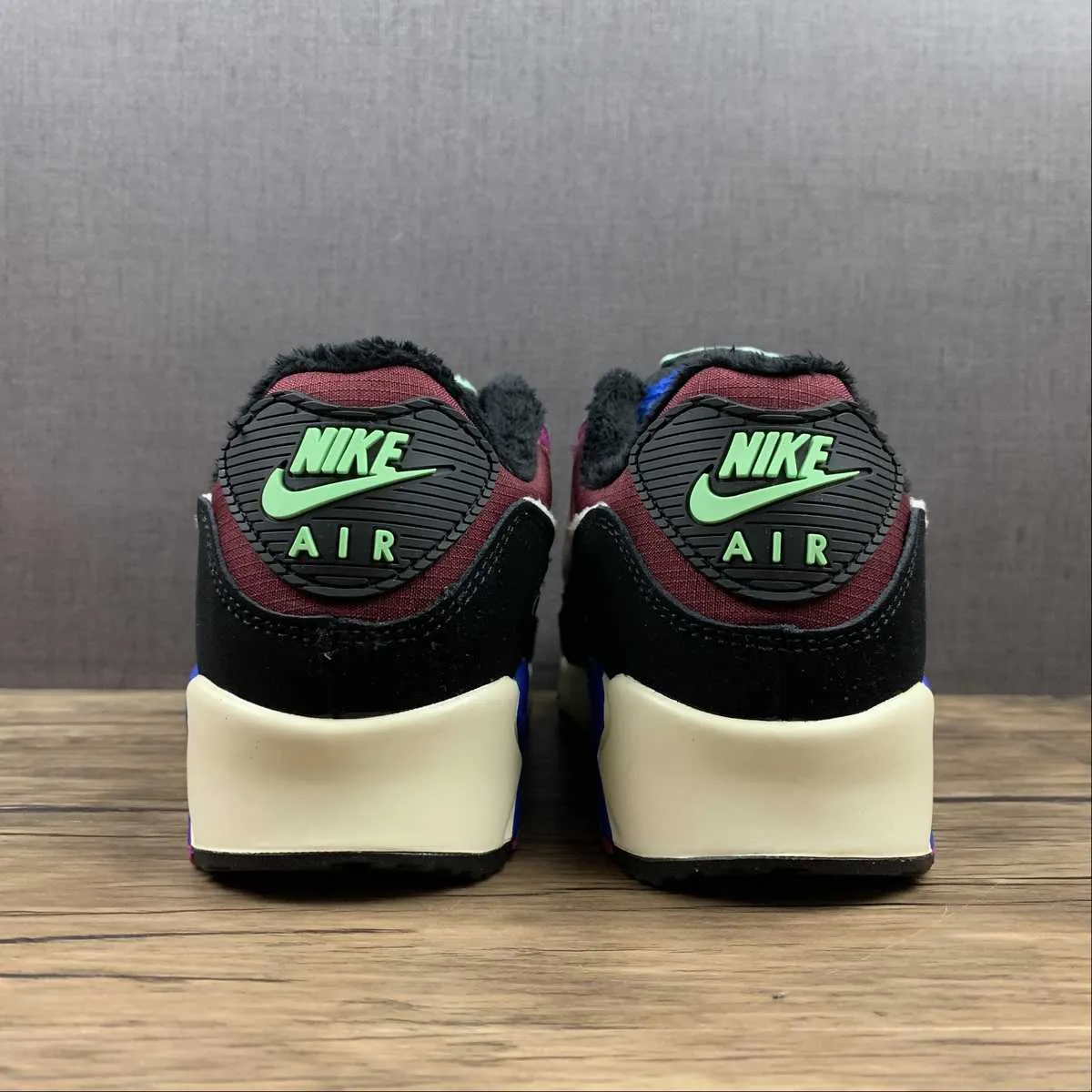 Air Max 90 Premium Cactus Flower Black Dark Beetroot CT1891-500 sustainable production shoes Optimal Comfort