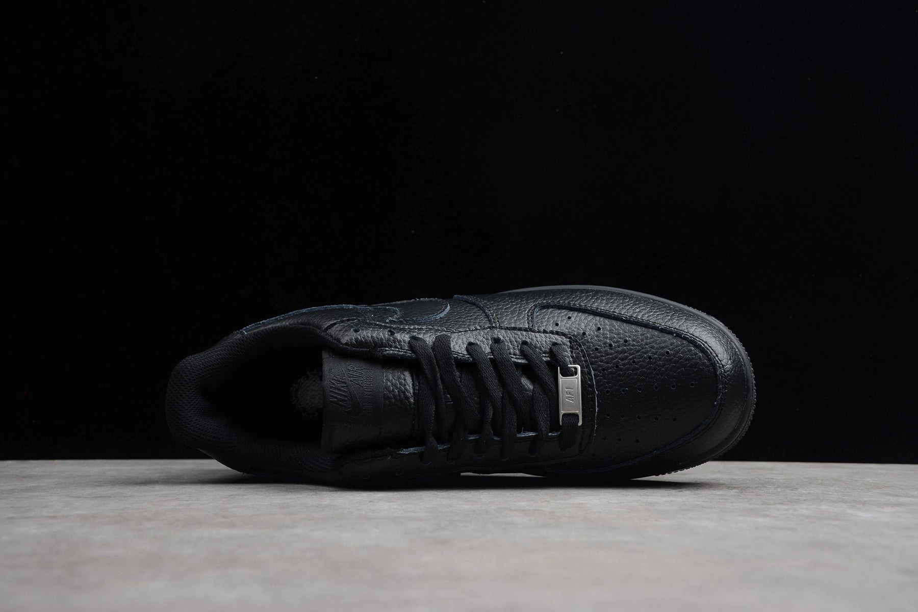 Air Force 1 No Friction Ultimate Wear