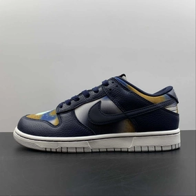 SB Dunk Low Graffiti Navy White DM0108-400 Traction pattern