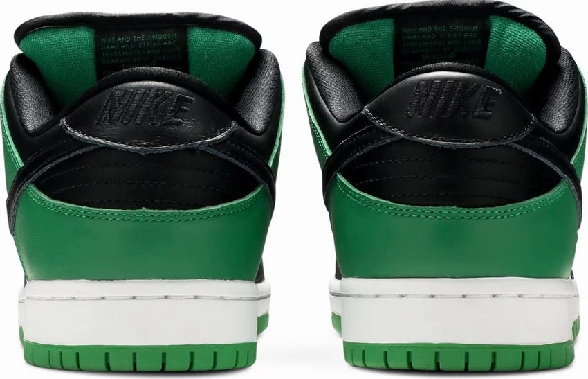 Nike Dunk Low SB Classic Green Subtle design Elasticated Lacing