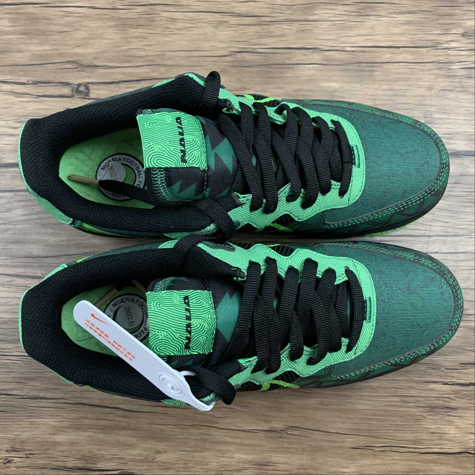 Classic Appeal Air Force 1 REACT QS Black Green Strike-Pine Green CW3918-001