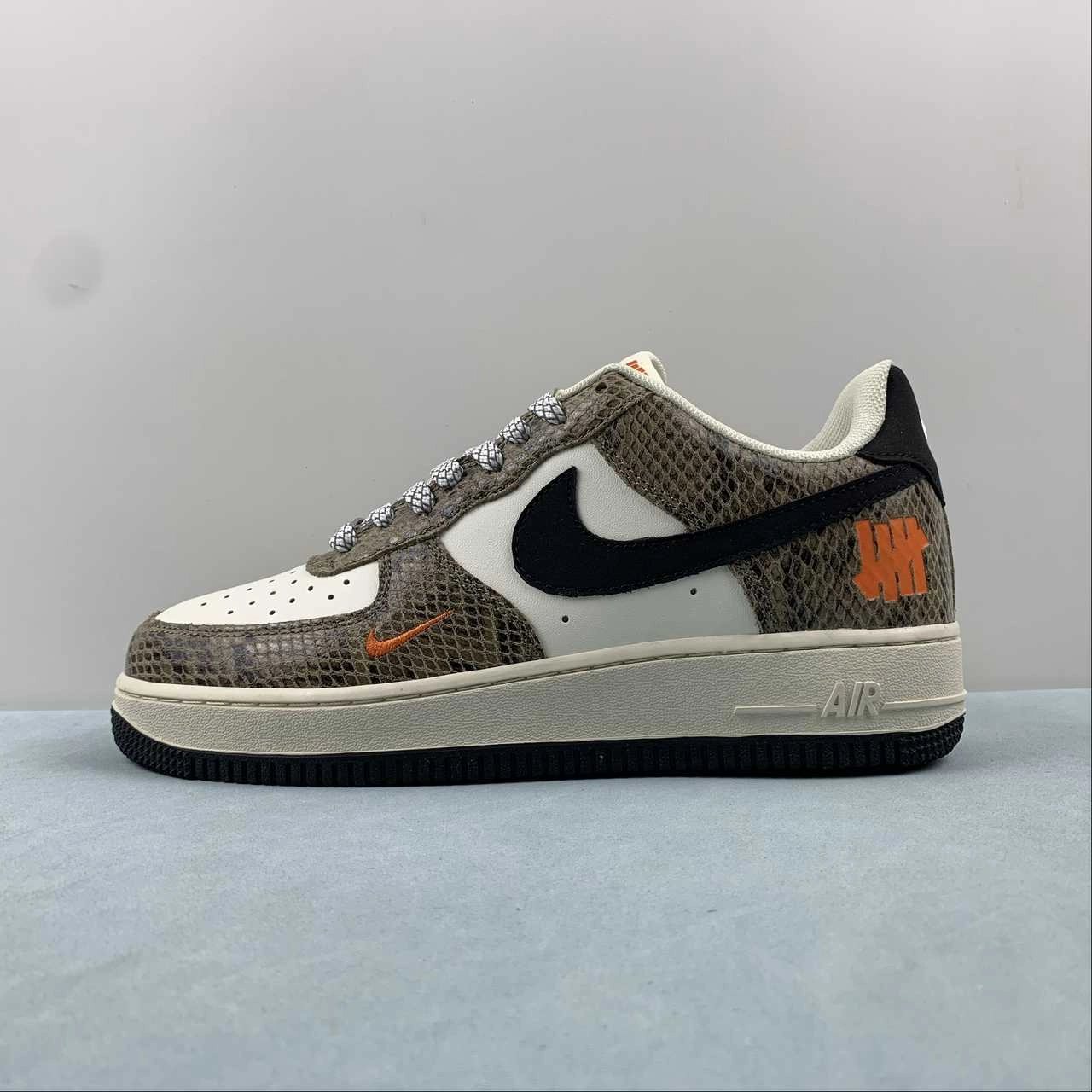 Flexible Support Undefeated x Air Force 1 Low White Black Brown BS9055-830