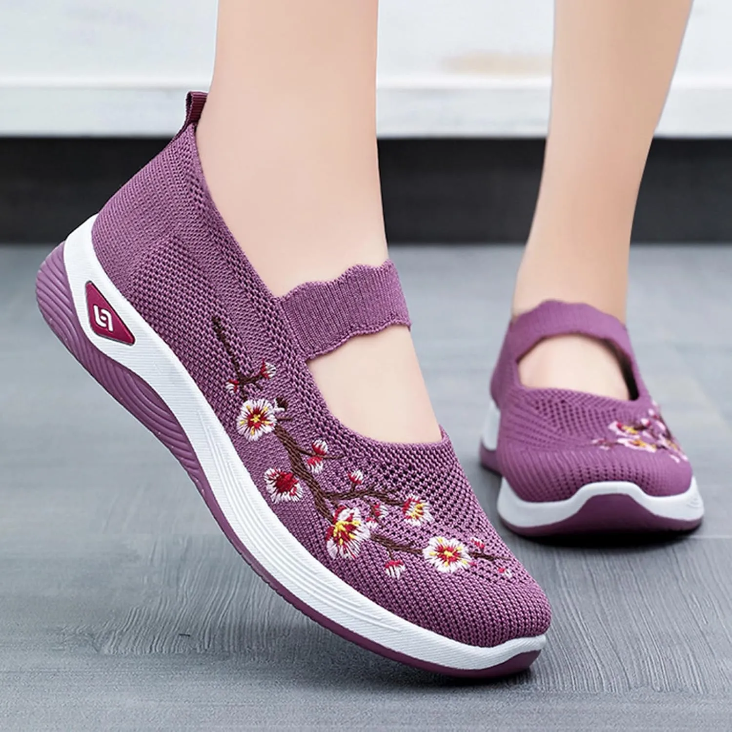 Orthopedic Shoes for Women Fashion Floral Embroidery Walking Shoes Arch Support Mesh Breathable Arch Support Slip-On Light Air Cushion Orthopedic Sneakers Diabetic Shoe