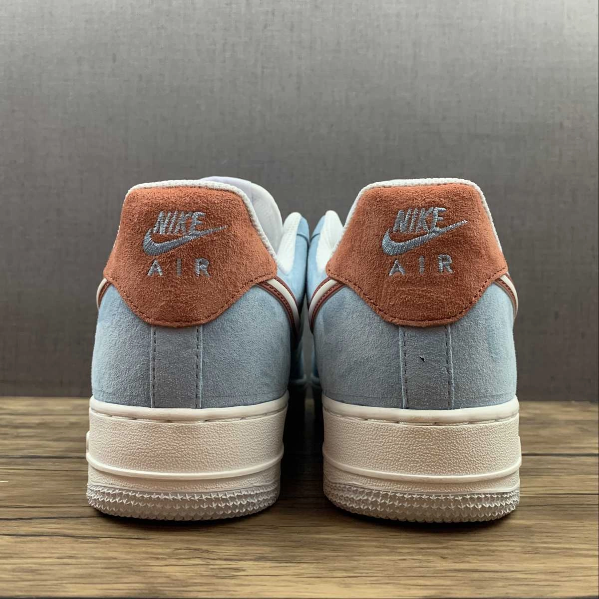 Warm Feet Air Force 1 Low Navy Blue Dark Red White LZ6699-521