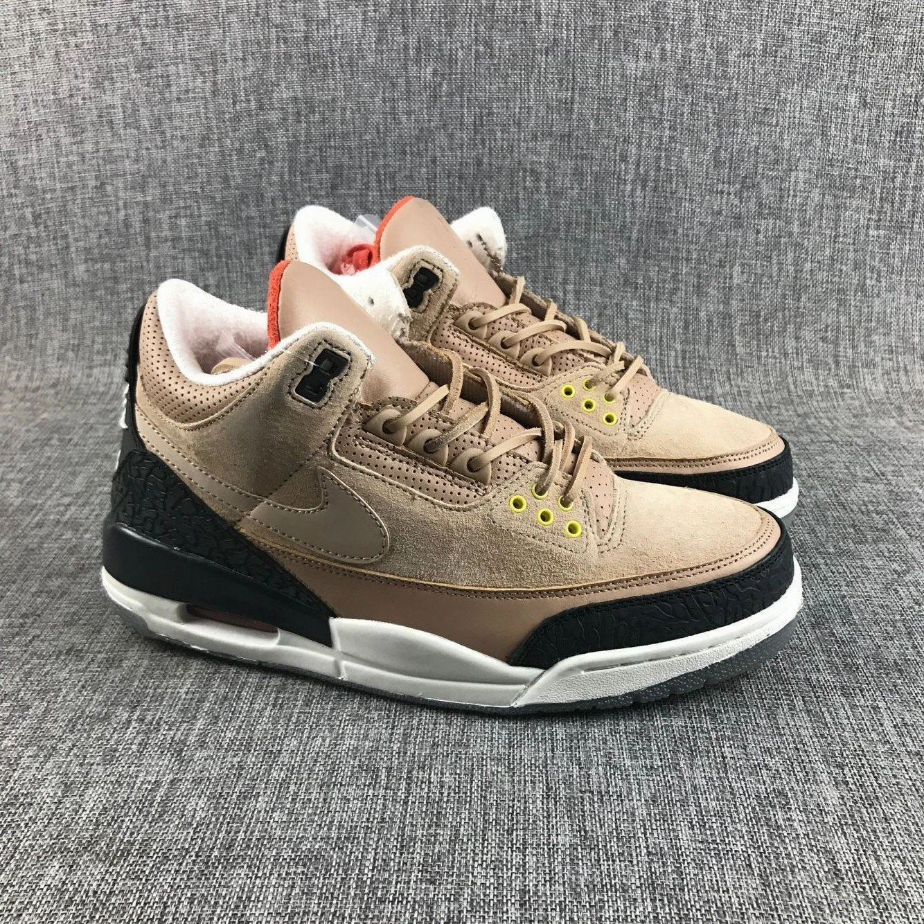 Air Jordan 3 Retro Bio Beige Khaki AV6683-200 Parkour Step