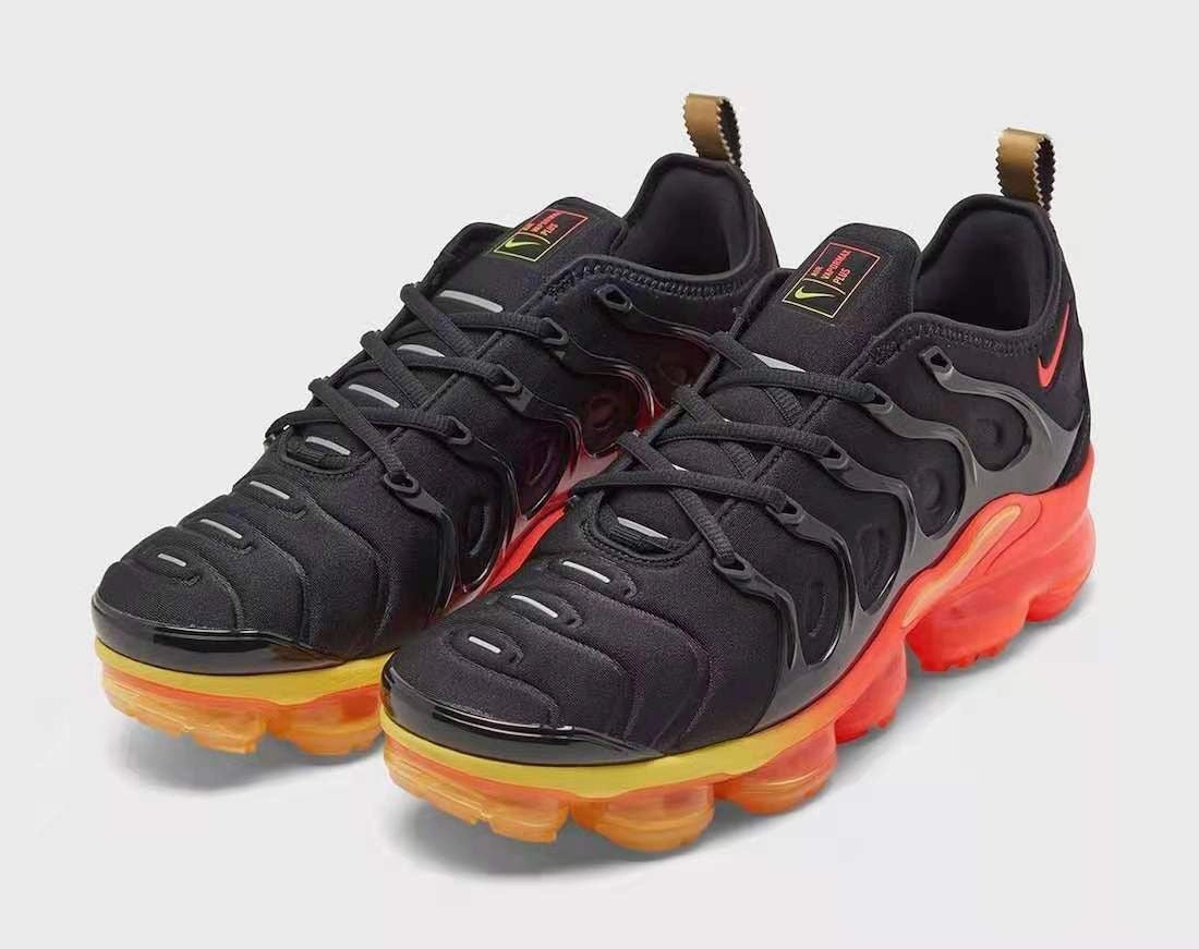 Nike Air Vapormax Plus VM Cross City