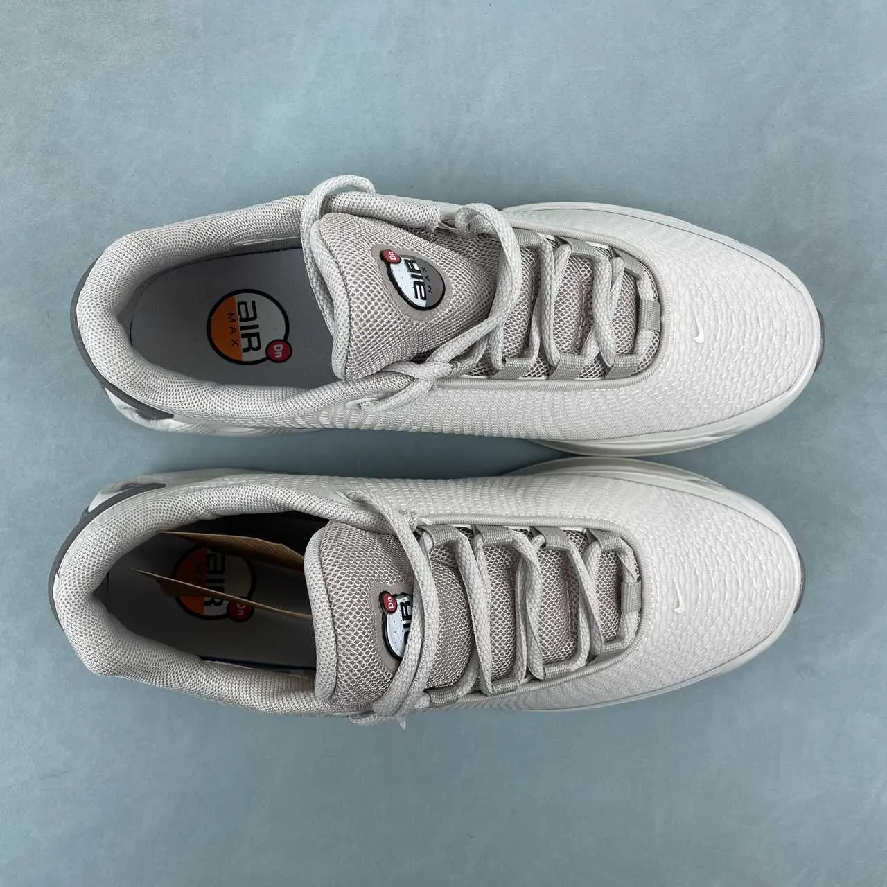 Air Max Dn Lt Iron Ore Black Lt Bone Flat Pewter Lt Bone Black DV3337-009 asphalt running footwear Agility Boost