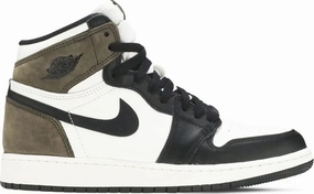 Nike Jordan 1 High Mocha GS Asymmetric Lacing Bold Outsole Geometry