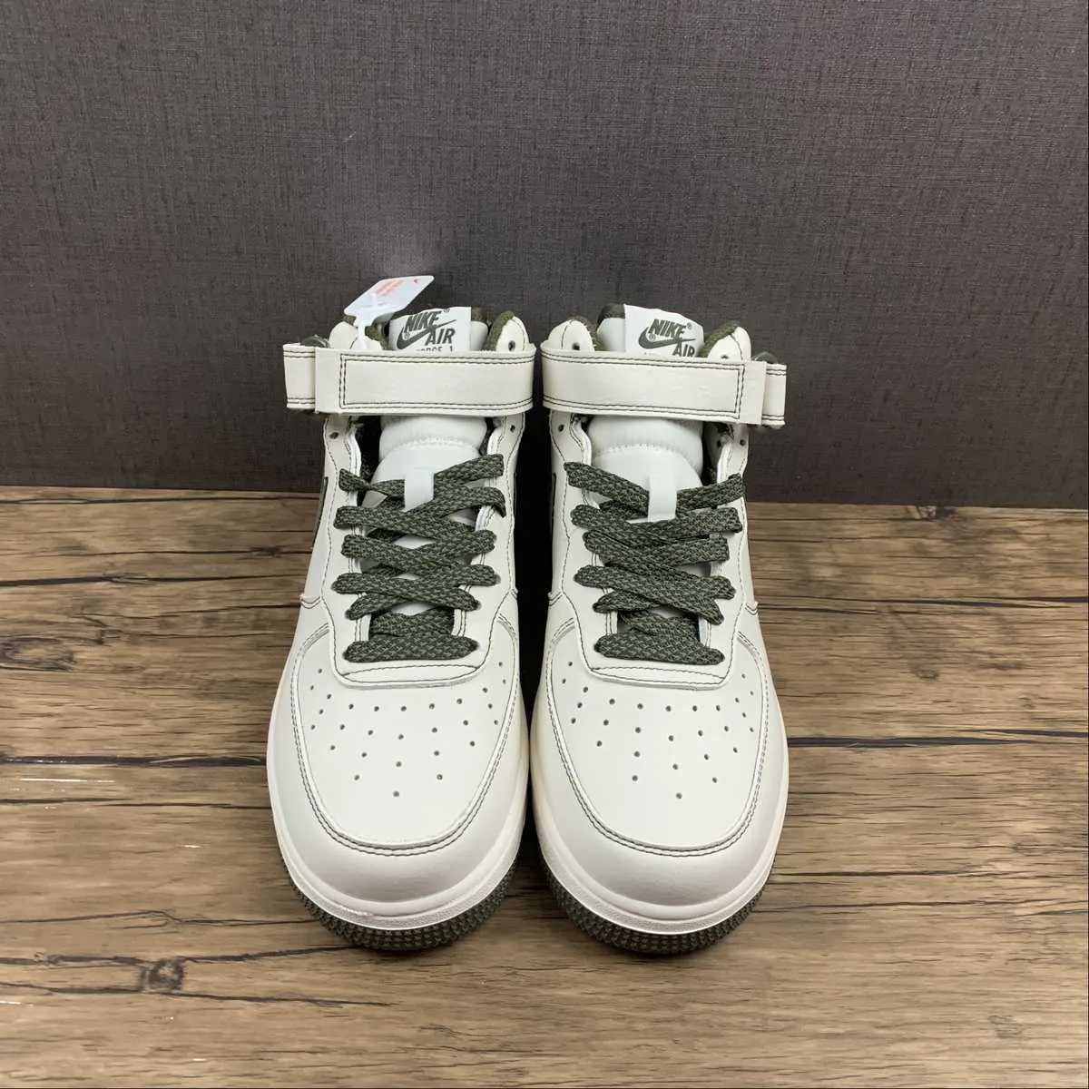 Air Force 1 07 Mid SU19 White Army Green RD6698-123 Pet Play