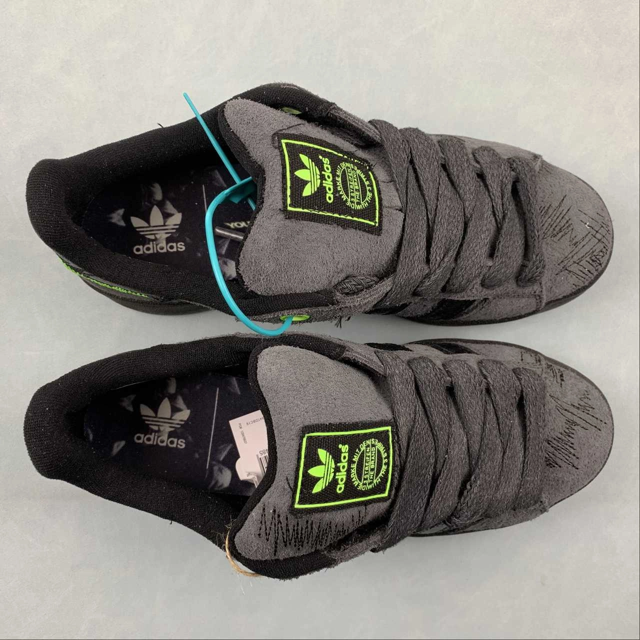 dirt path Test Hike Youth of Paris x Adidas Campus 00s Carbon Solar Green Core Black IE8349