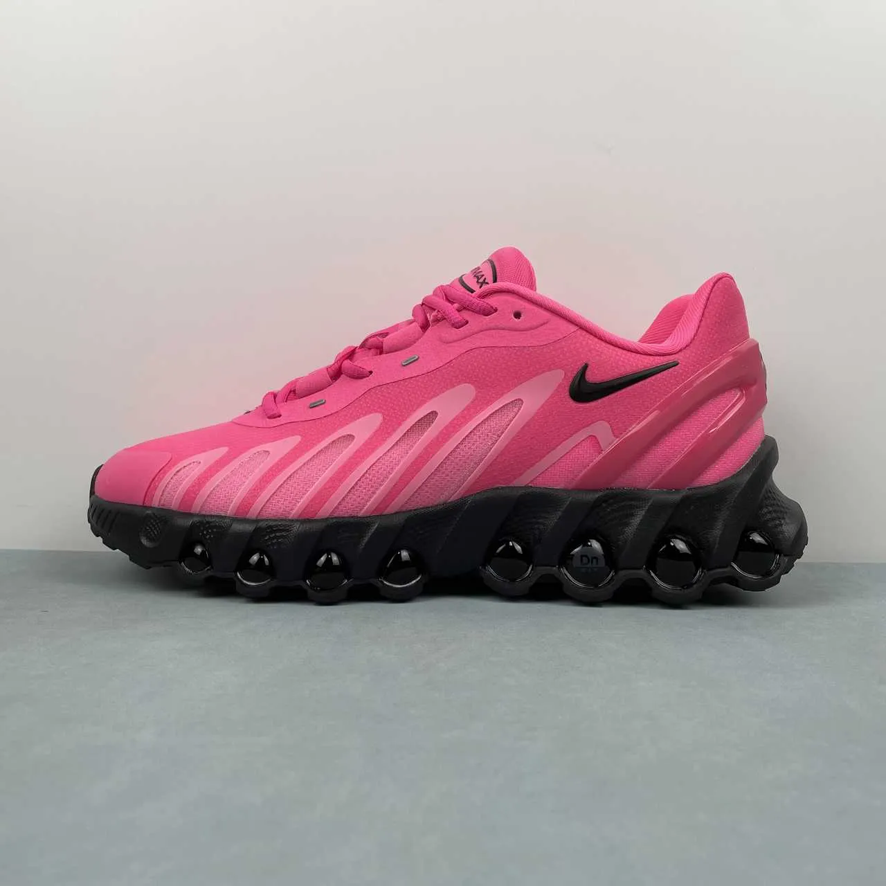 Reflective elements Air Max Dn8 Hyper Pink Black FQ7860-600