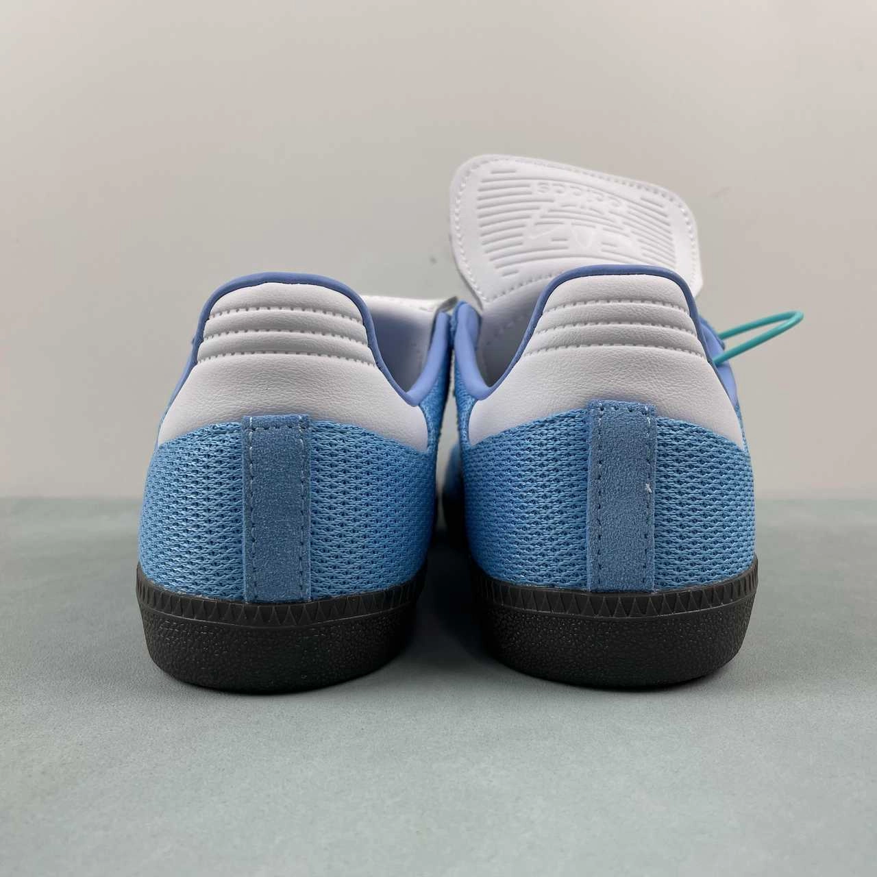 Lightweight Design Adidas Samba LT Semi Blue Burst Cloud White Gum IE9170