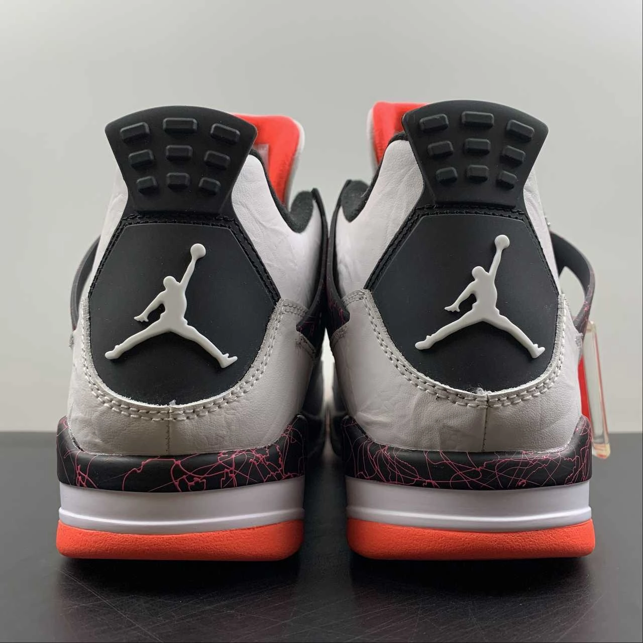 MultiDirectionalTread Air Jordan 4 Retro White Black Bright Crimson 308497-116