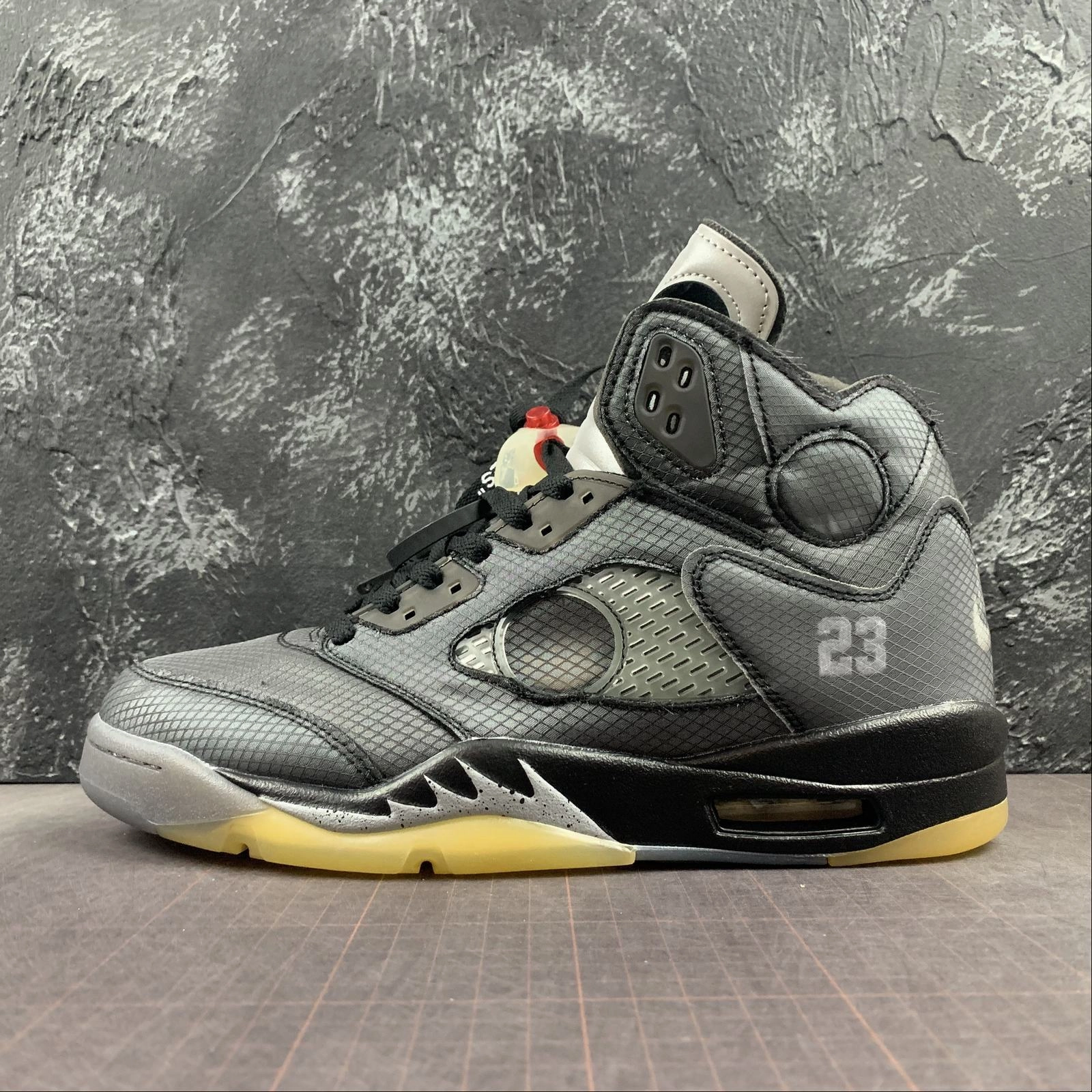 Breathability Feature Air Jordan 5 X Off-White Black Musun Fire Red CT8480-001