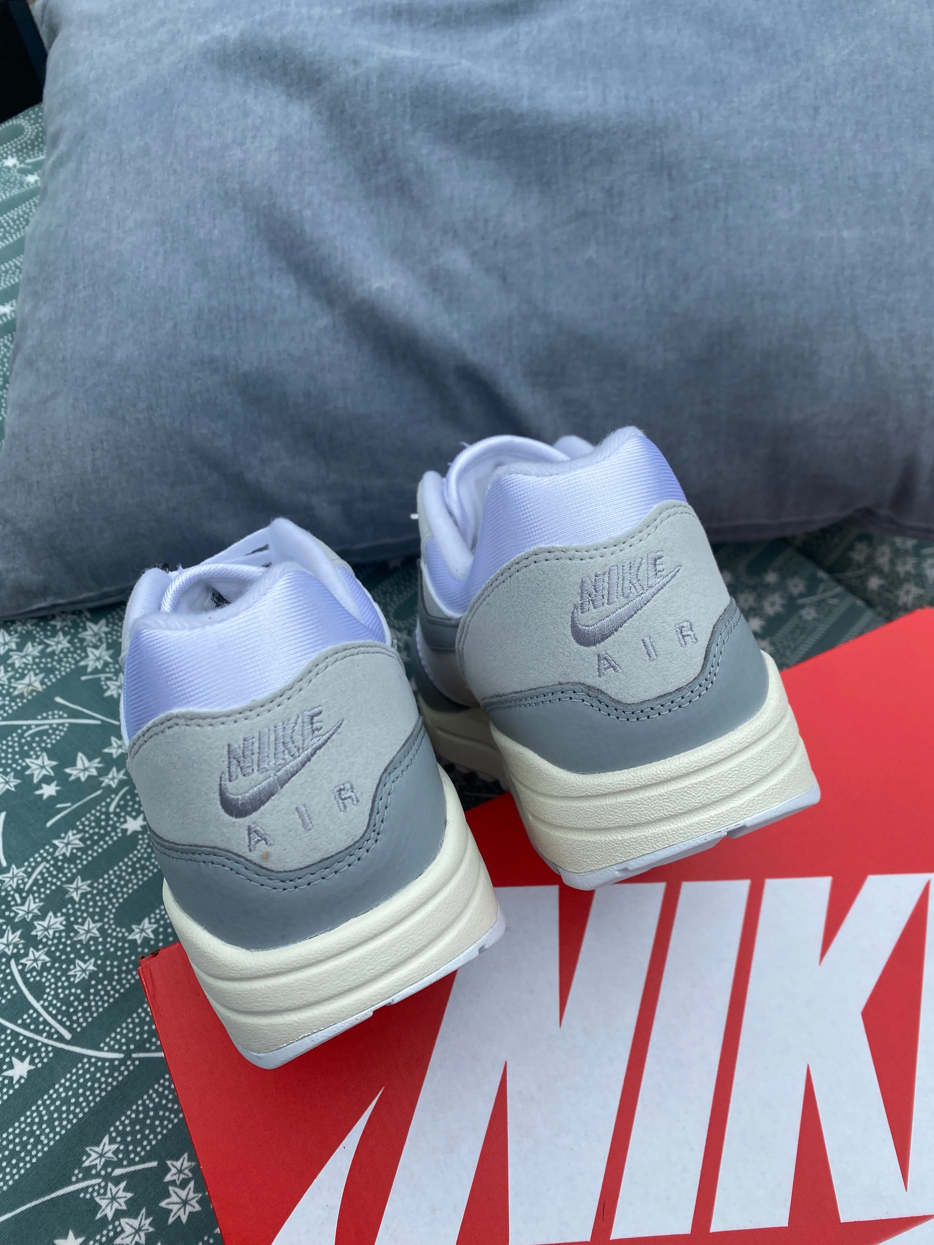 Nike Air Max 1 '87 Pure Platinum Min butik