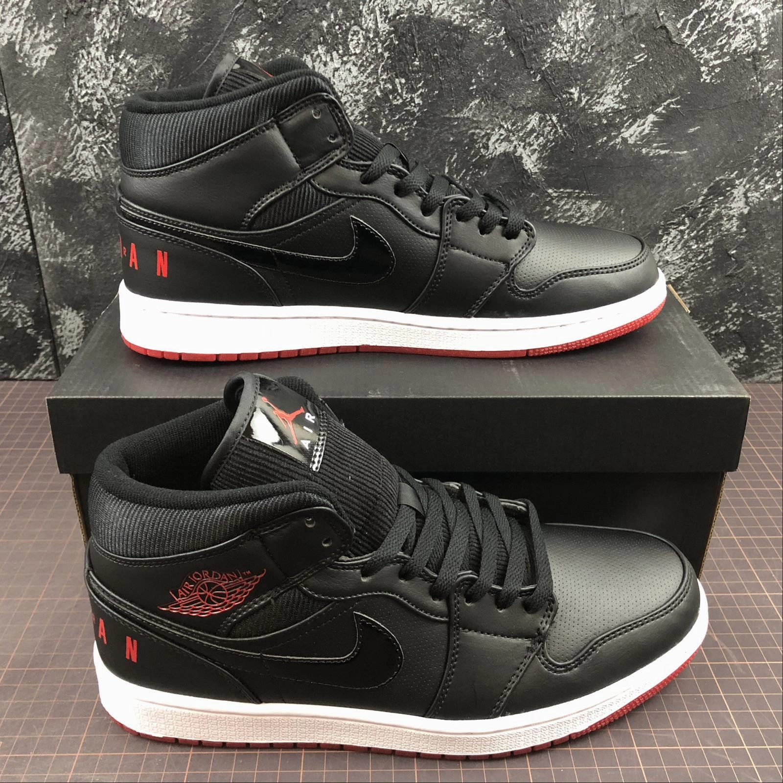 Air Jordan 1 Mid Black Concord-Red NonSlip