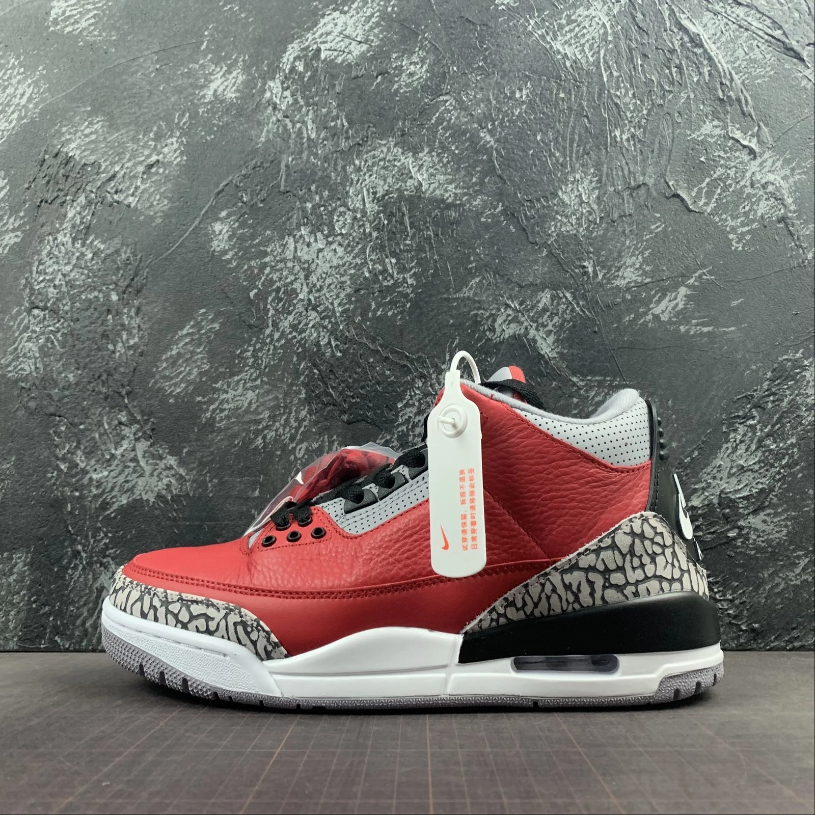 Friend Pace All Fit Style Air Jordan 3 Retro SE Fire Red Fire Red-Grey CK5692-600