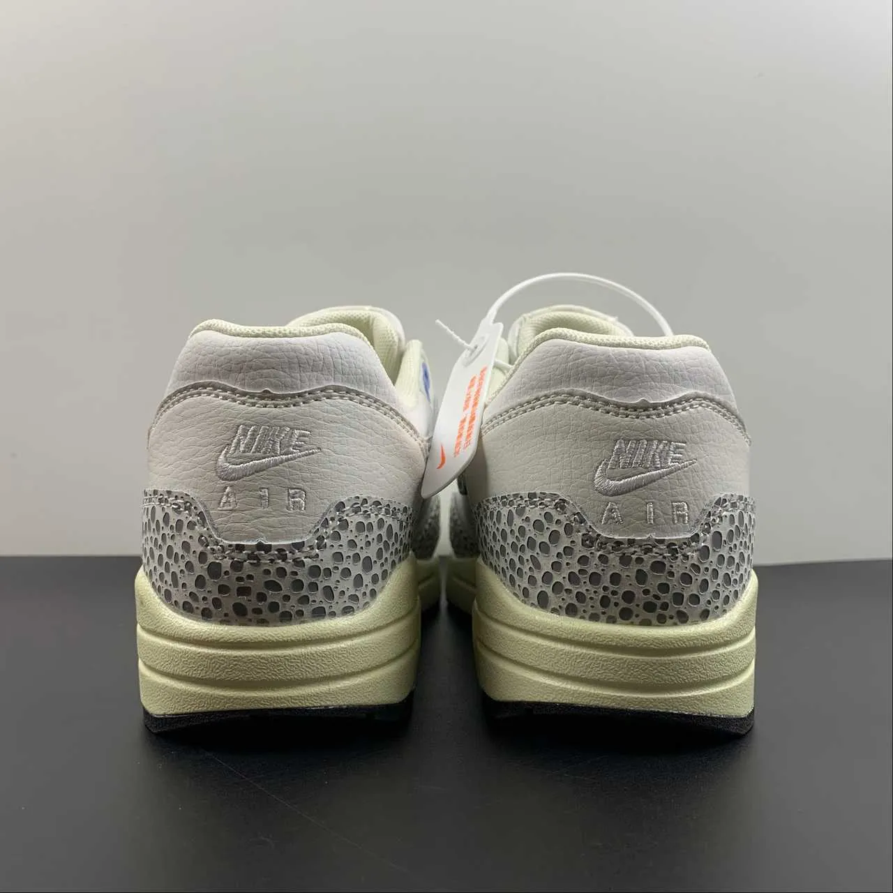 Air Max 1 Safari Summit White Phantom FB5059-100 Forest running need