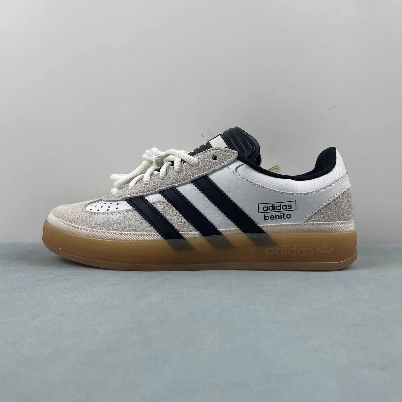 Smooth Steps Adidas Gazelle Indoor Bad Bunny Off White Core Black Gum IF9735