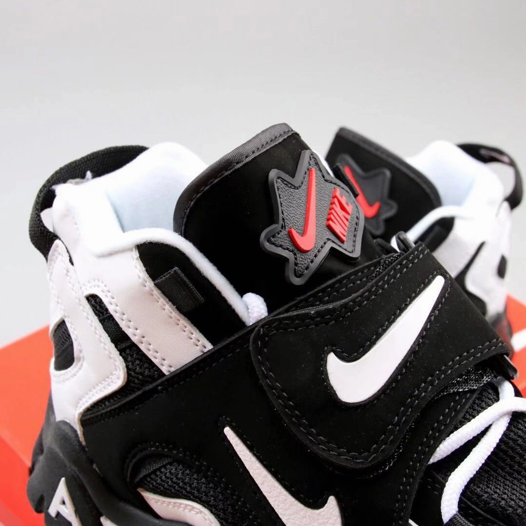 Air Barrage Mid QS Peak White Black Sport Red CD9329-011 open - toe shoes Speed Traction