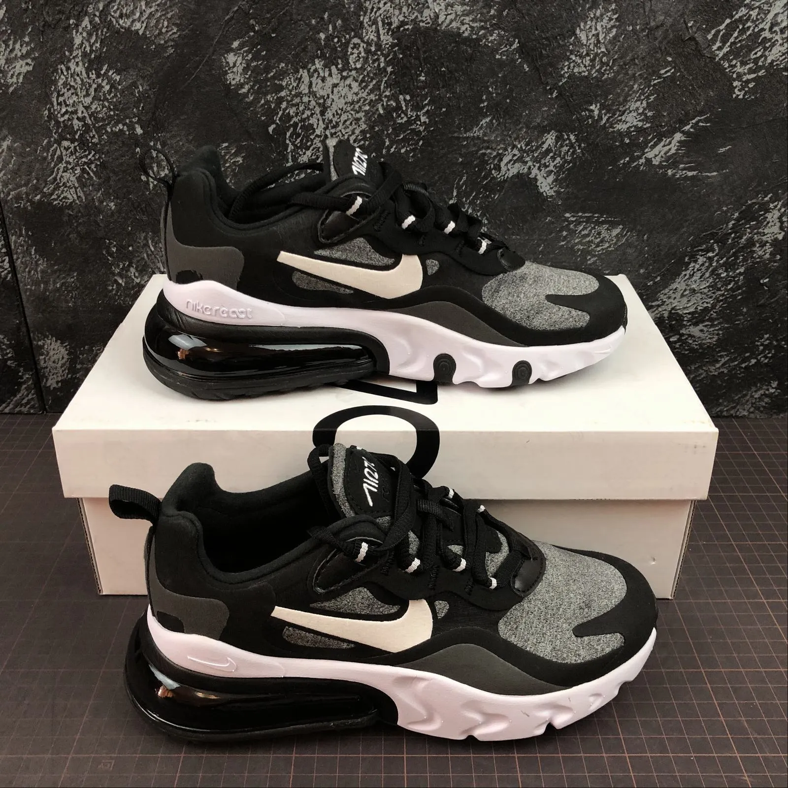 Air Max 270 React Black Grey AO4971-001 Sweat - wicking