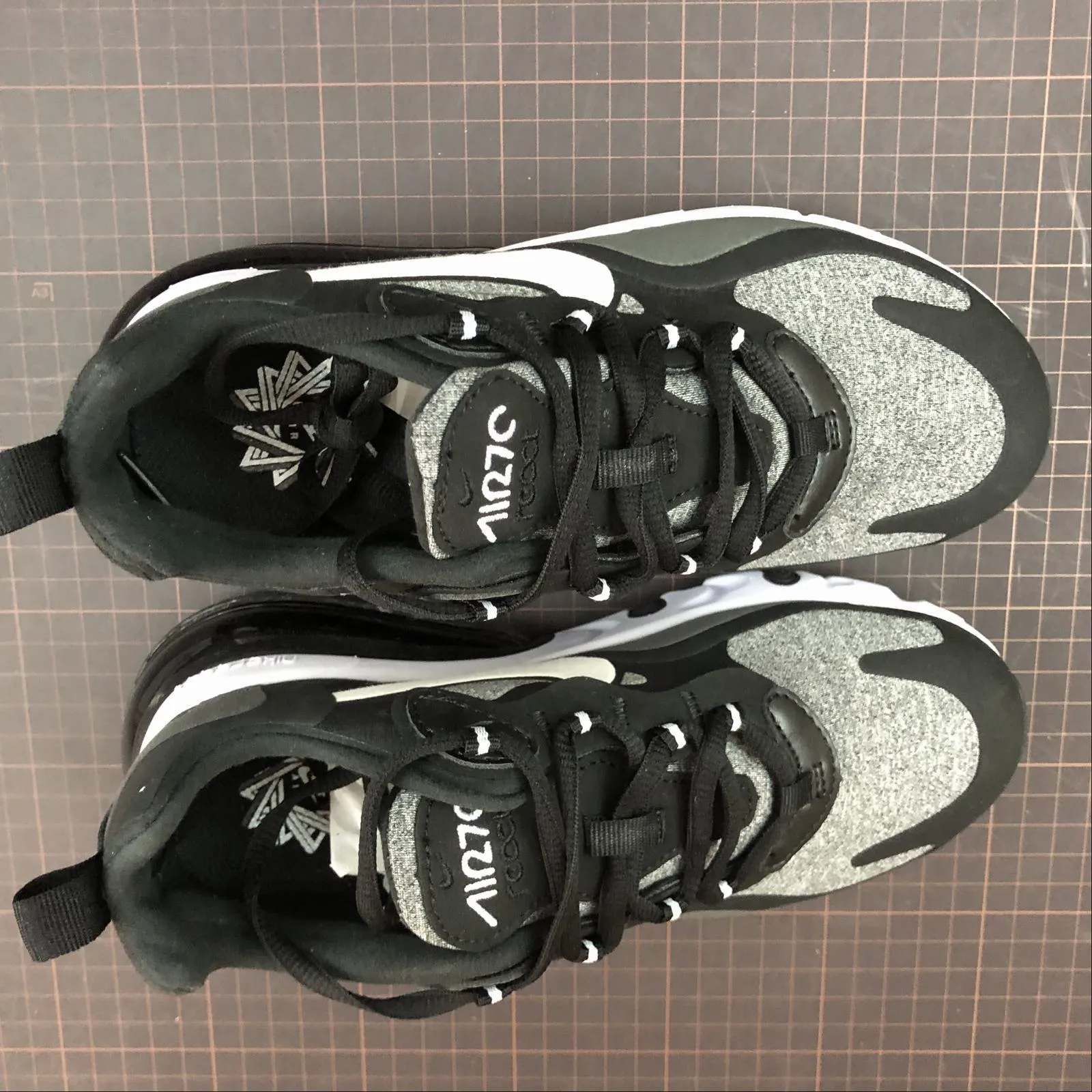 Air Max 270 React Black Grey AO4971-001 Amateur - runner bright colored shoes