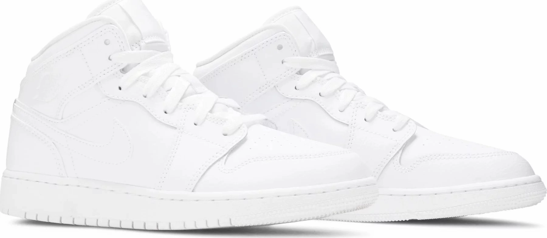 Athleisure Fit Nike Jordan 1 Mid Triple White GS