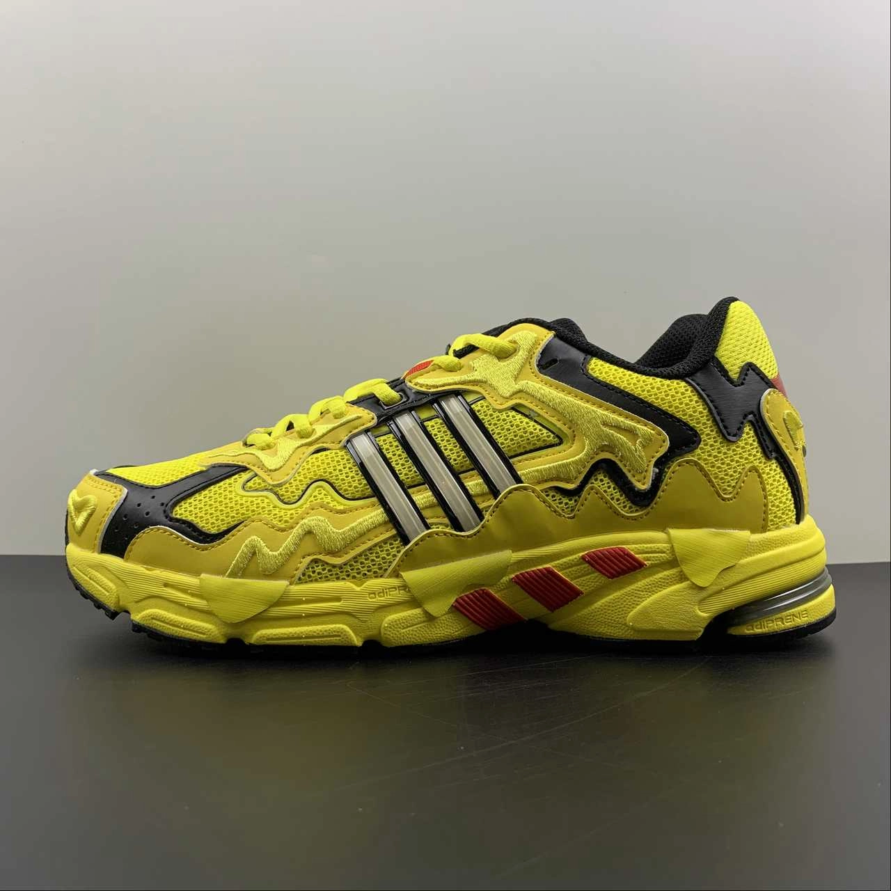 Comfort Padding Adidas Response CL x Bad Bunny Yellow