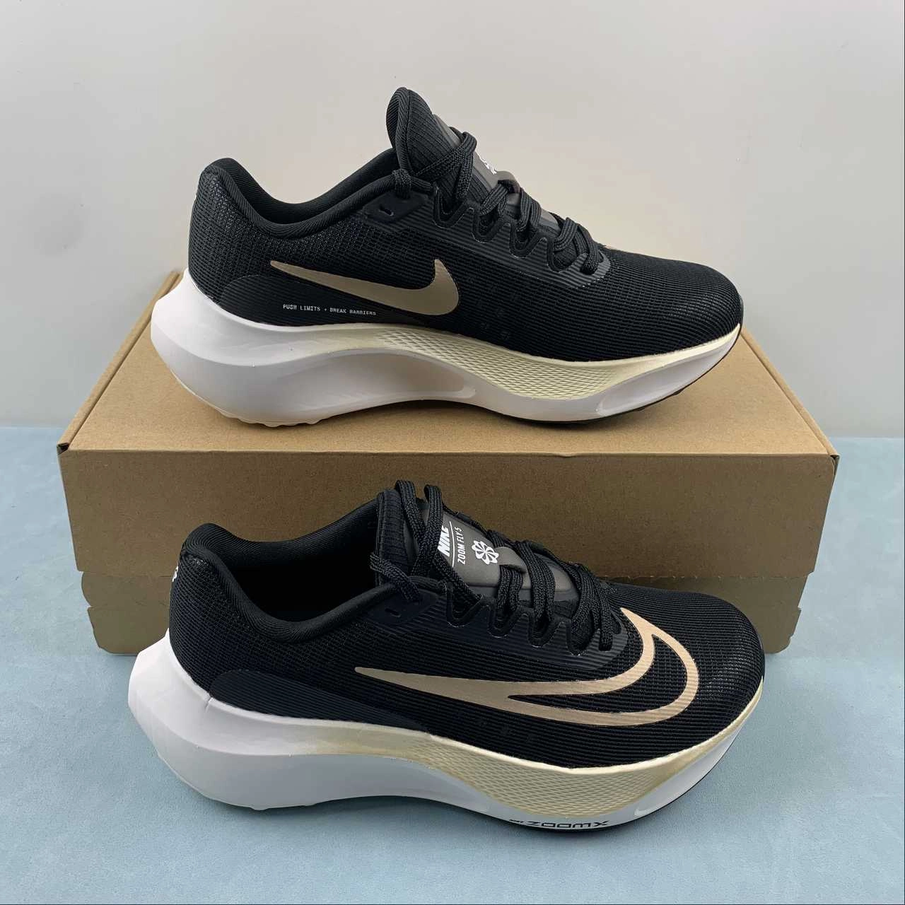 Zoom Fly 5 Black Sail Gold DM8968-002 Urban Function Balance Control