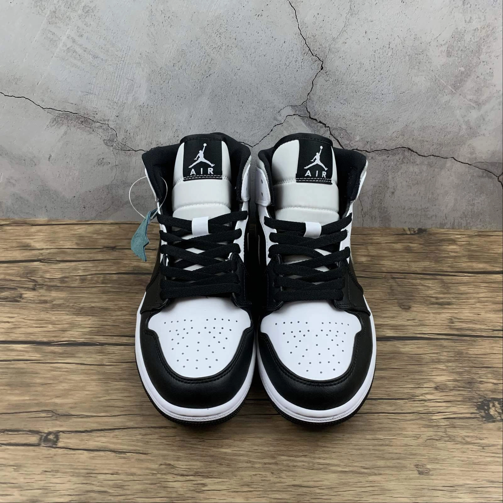 Flex Walk Speed Boost Air Jordan 1 Mid Black White-LT Smoke Grey