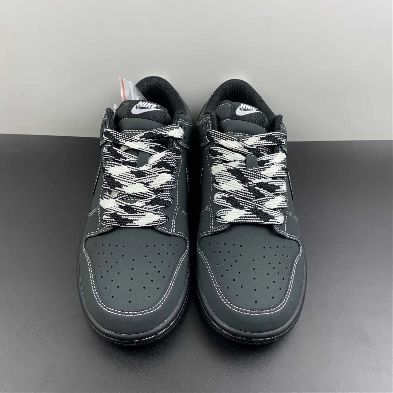 SB Dunk Low Black White DF0517-221 Responsive foam