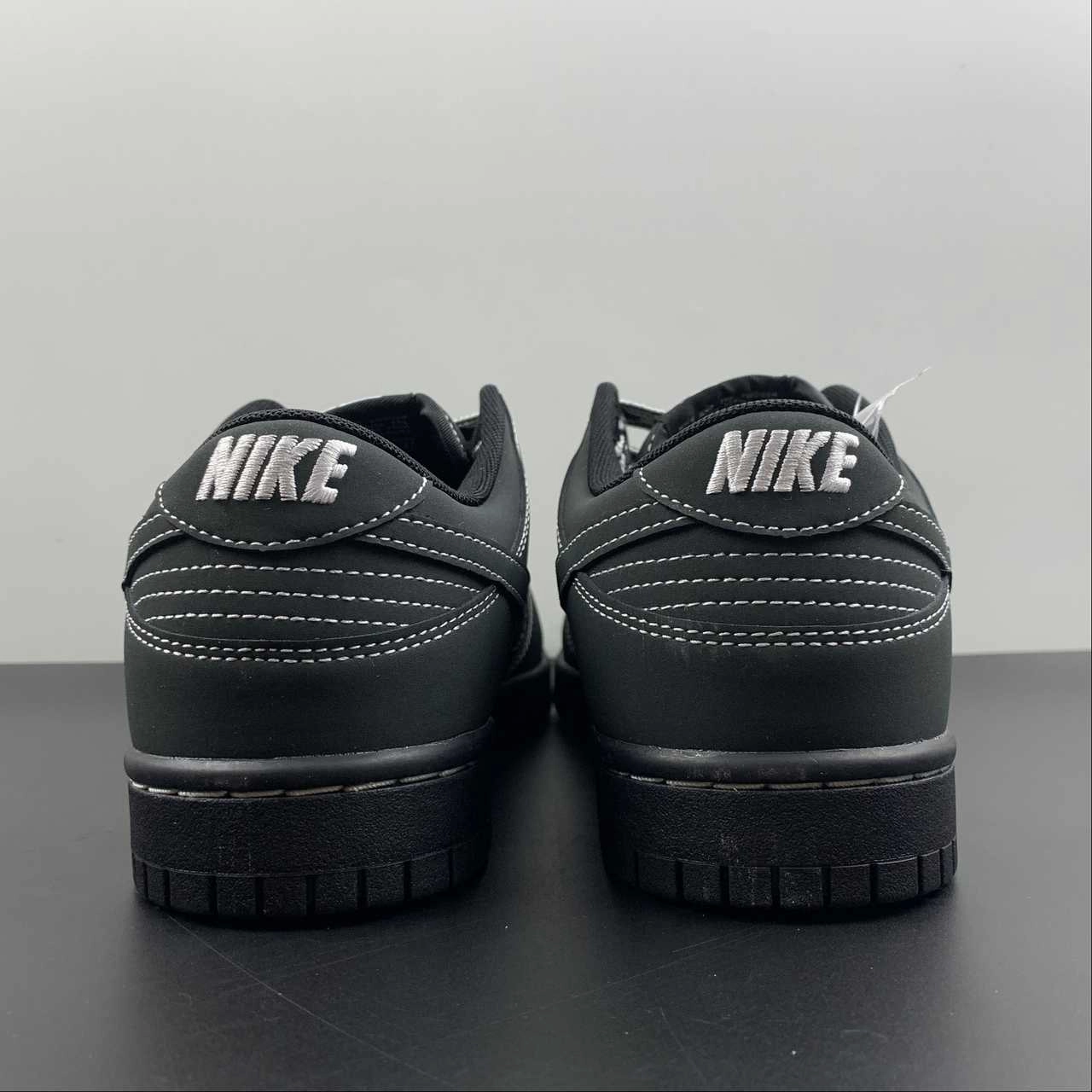 SB Dunk Low Black White DF0517-221 Travel Fit
