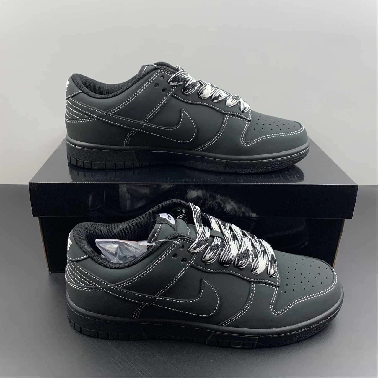 Weekend Vibe Stretchable Collar SB Dunk Low Black White DF0517-221