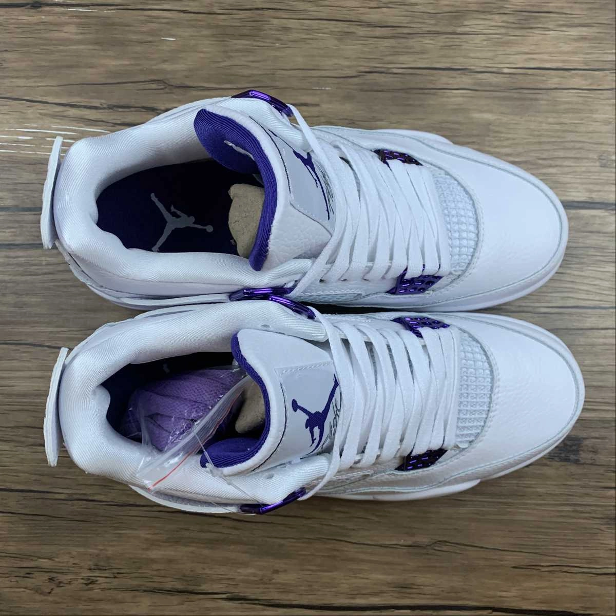 Non Compressible Midsole Adaptive Landing Pad System Air Jordan 4 Retro Court Purple Metallic White CT8527-115