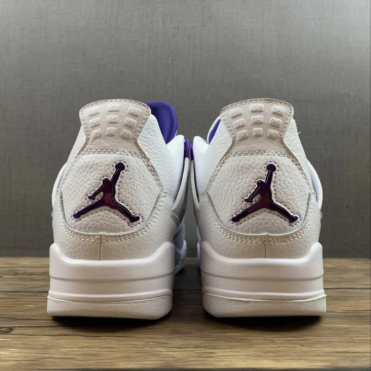 Adaptive Upper Air Jordan 4 Retro Court Purple Metallic White CT8527-115