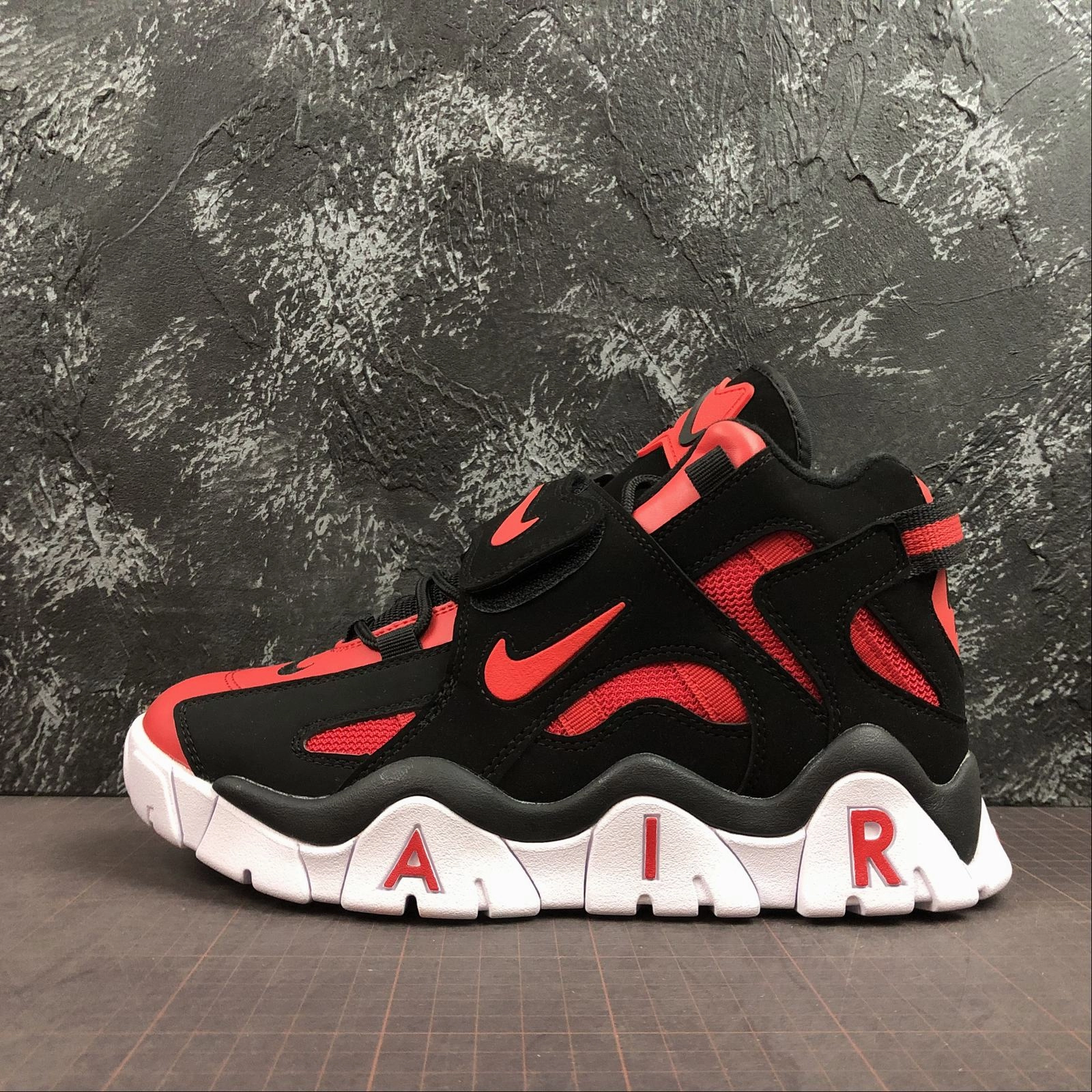 summer use Supination control Air Barrage Mid QS University Red Black White CD9329-006