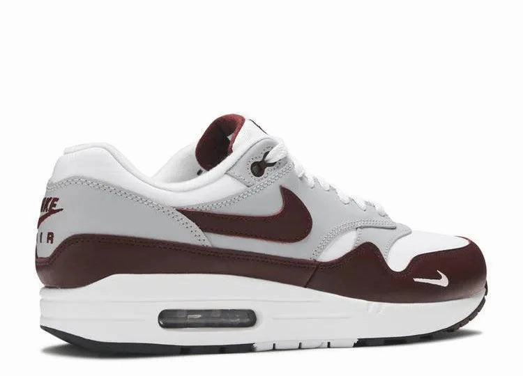 Forest running need Nike Air Max 1 Mystic Dates
