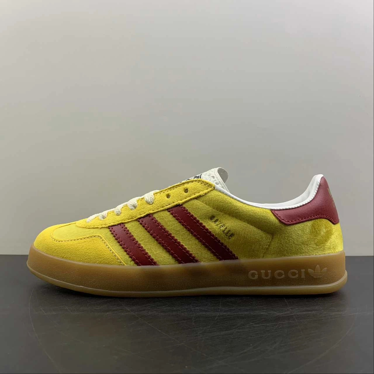 teenage athletic shoes Adidas x Gucci Gazelle Yellow Red White