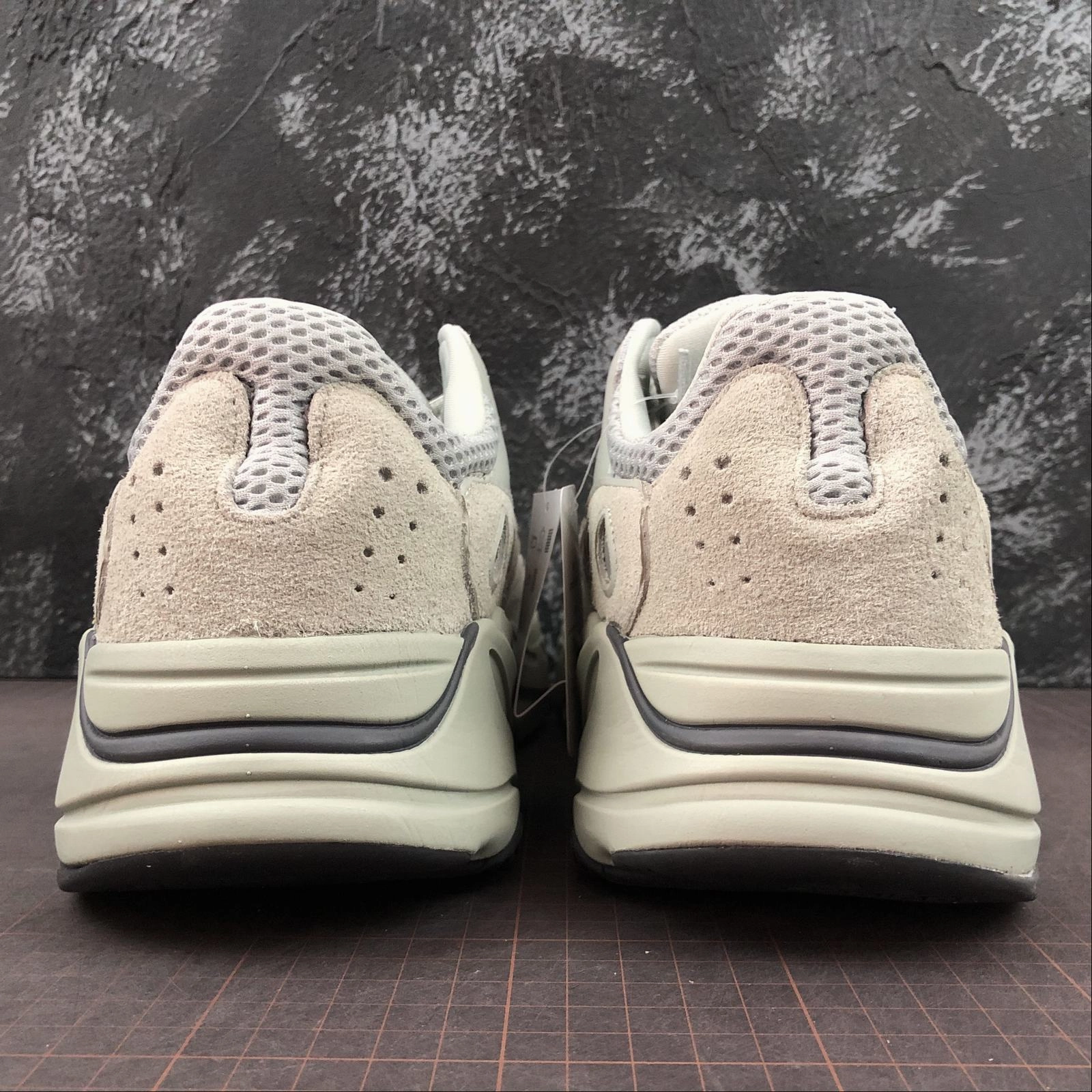 training - specific running shoes Adidas Yeezy Boost 700 Grey Blue EG7487